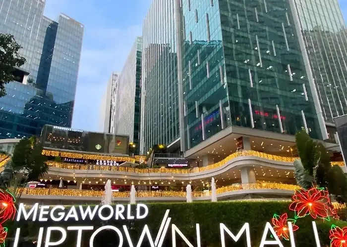 1 Bedroom Bgc, Uptown Mall, High Street & Landers * Manila